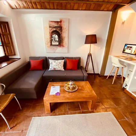 Almocabar Luxury Дом отдыха Ронда