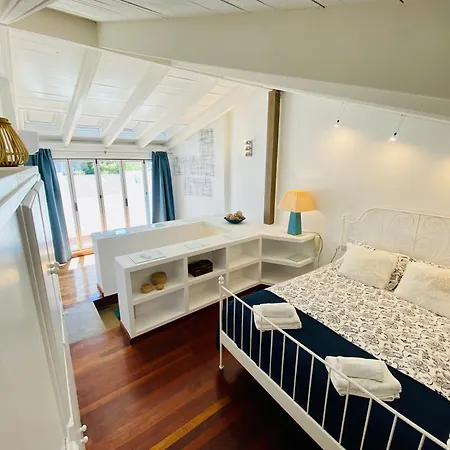 Almocabar Luxury Nyaraló *