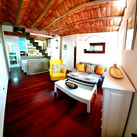 Almocabar Luxury Nyaraló *