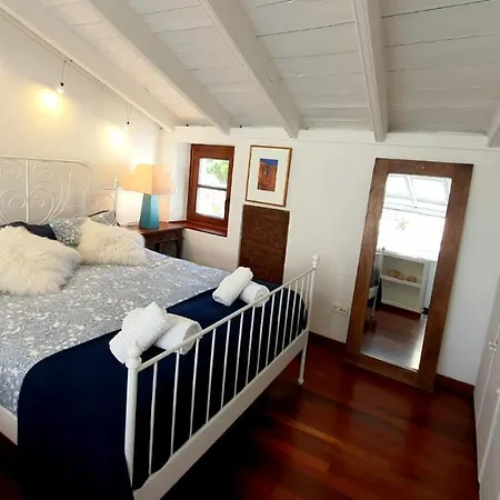 Almocabar Luxury Nyaraló *