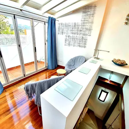 Almocabar Luxury Nyaraló *