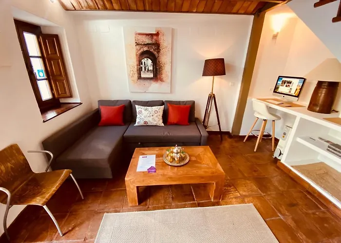 Almocabar Luxury Hébergement de vacances Ronda