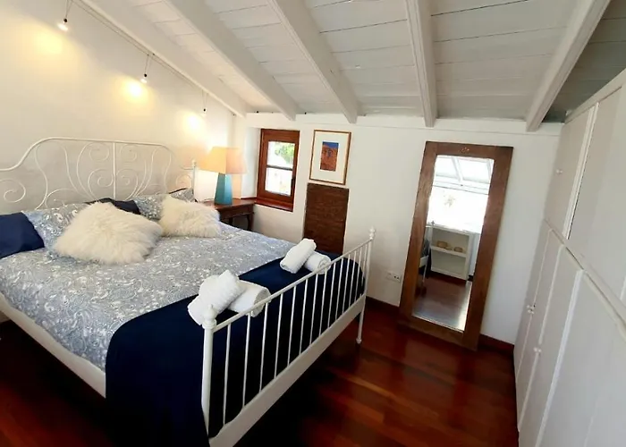 Almocabar Luxury Casa vacanze *